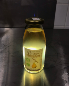 jus_poire_bouteille