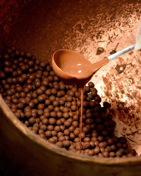 Enrobage Chocolat Noisettes François Doucet Confiseur